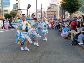 さくら着物工房「バリアフリー着物」幾つになっても人生はこれから！ 晴れの日も雨の日も