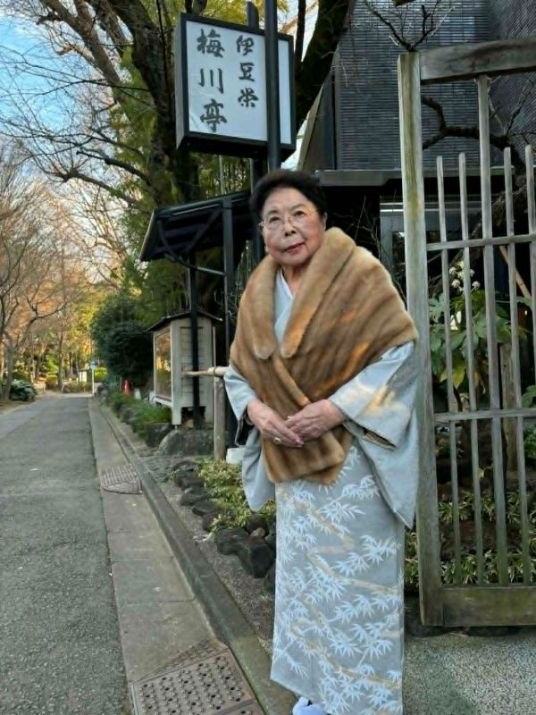 さくら着物工房「バリアフリー着物」幾つになっても人生はこれから！ 晴れの日も雨の日も